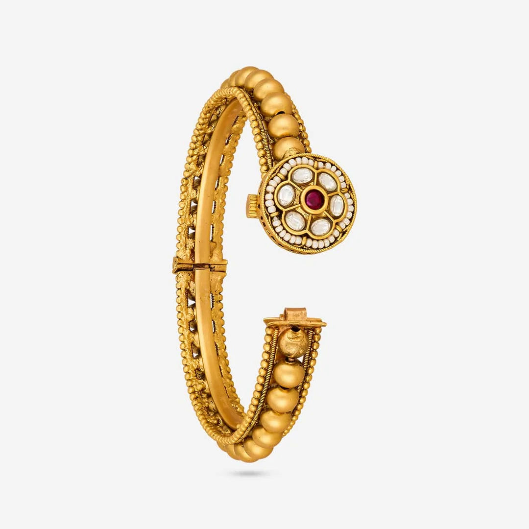 Antique Kada